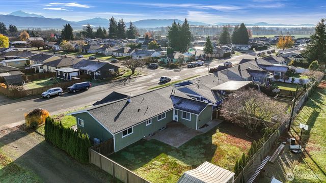 210 Stremler Drive, Lynden, WA 98264