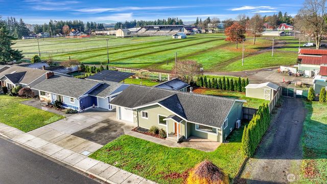 210 Stremler Drive, Lynden, WA 98264