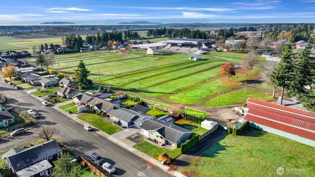 210 Stremler Drive, Lynden, WA 98264