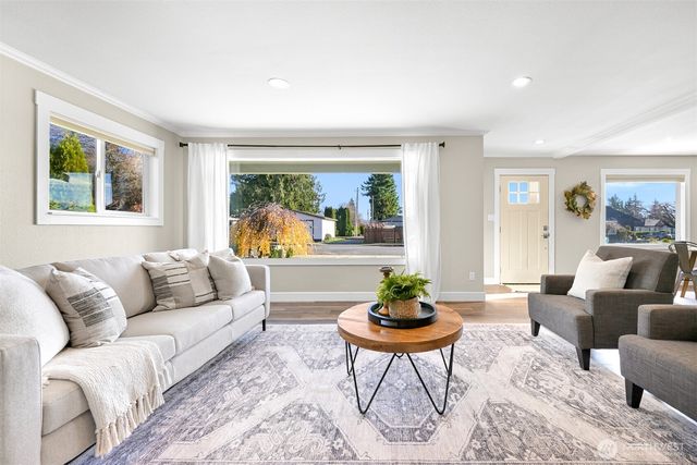 210 Stremler Drive, Lynden, WA 98264