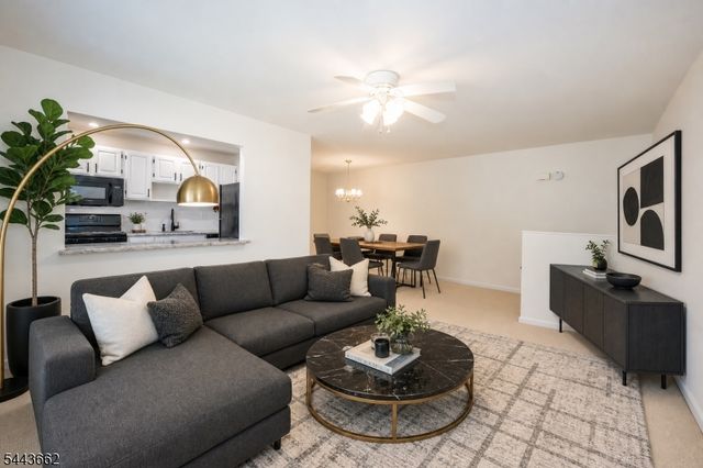 47 Hinchman Ave 2A, Wayne Twp., NJ 07470