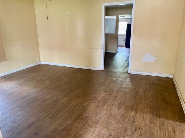 4107 Rockford Drive, Dallas, TX 75211