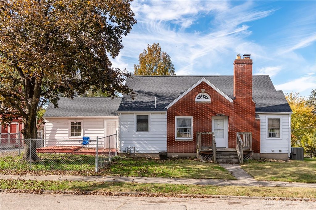 101 S Delmar Avenue, Dayton, OH 45403