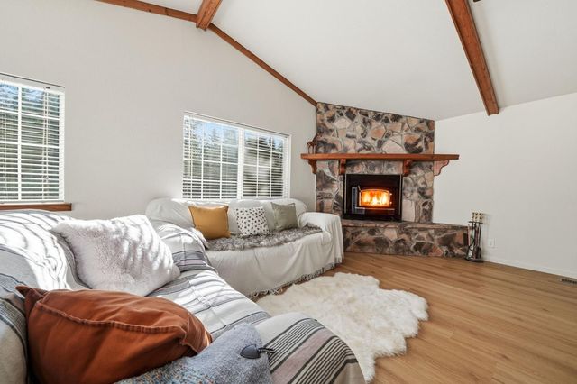 27197 Barton Rd, Pioneer, CA 95666