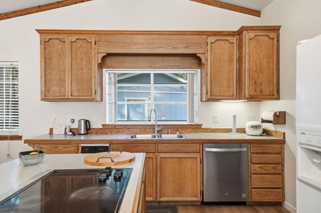 27197 Barton Rd, Pioneer, CA 95666