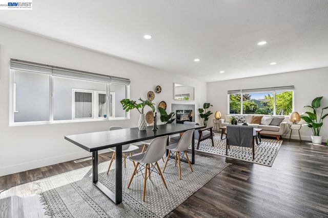 1539 BLAKE STREET, Berkeley, CA 94703