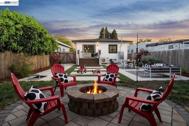 1539 BLAKE STREET, Berkeley, CA 94703