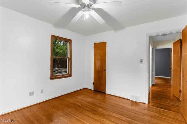 3662 Monaca Avenue, Youngstown, OH 44511