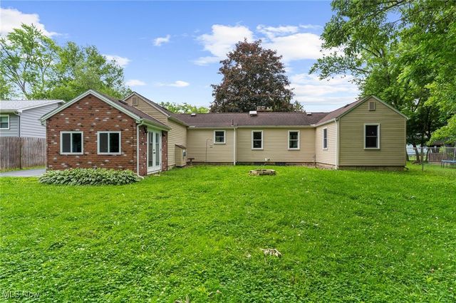3662 Monaca Avenue, Youngstown, OH 44511