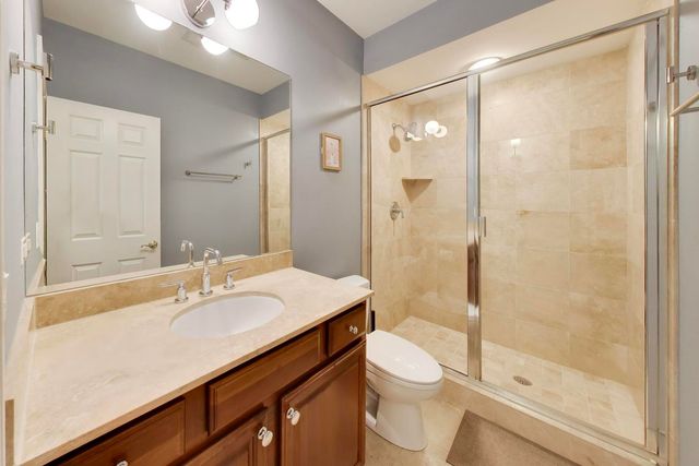 3507 N Reta Avenue 1, Chicago, IL 60657