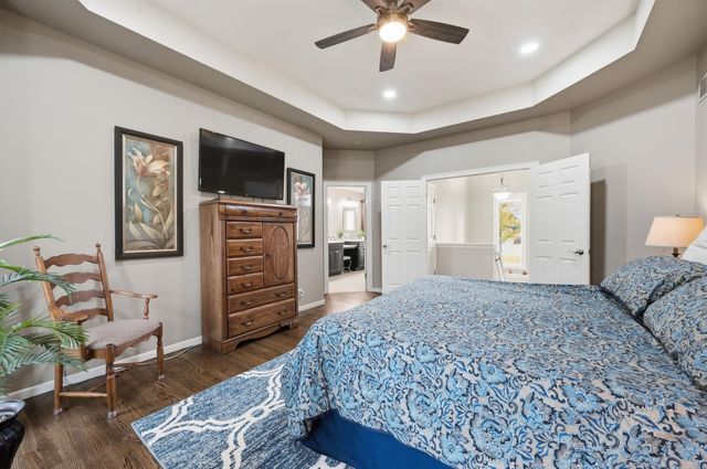 2337 W Harborlight, Wichita, KS 67204