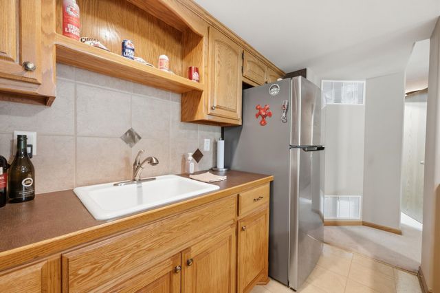 2337 W Harborlight, Wichita, KS 67204