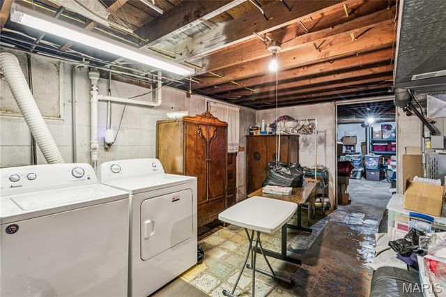 2275 Charbonier Road, Florissant, MO 63031