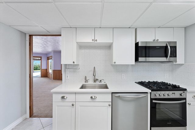 8720 E WOODLAND PARK Dr, Spokane, WA 99217