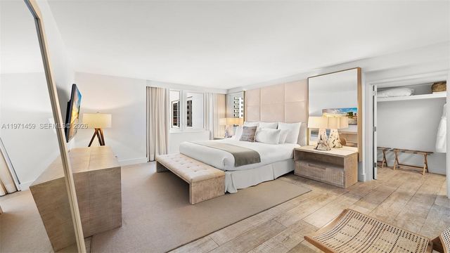 102 24th Street 904, Miami Beach, FL 33139