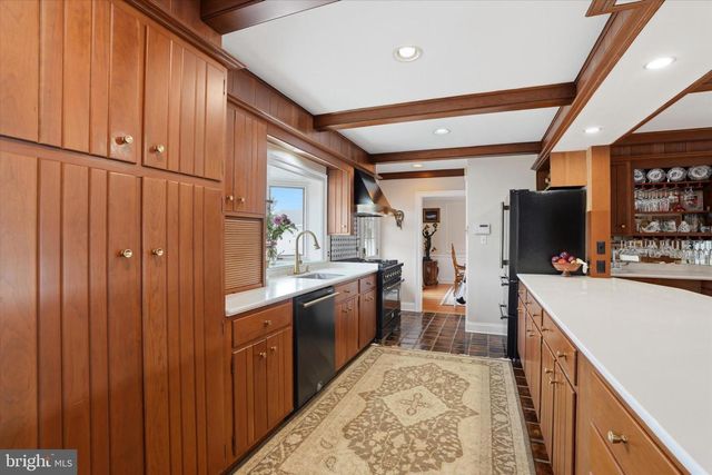 875 LOCUST GROVE RD, West Chester, PA 19382