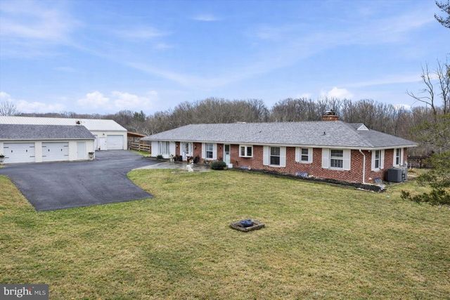 875 LOCUST GROVE RD, West Chester, PA 19382