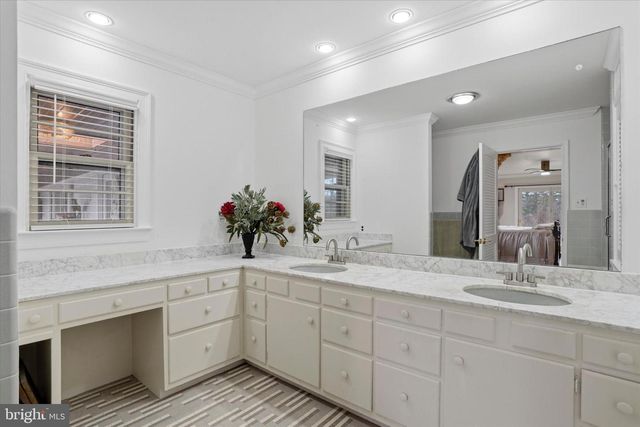 875 LOCUST GROVE RD, West Chester, PA 19382