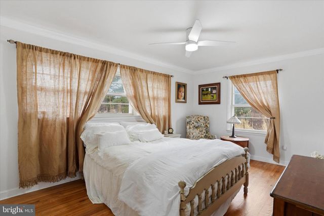 875 LOCUST GROVE RD, West Chester, PA 19382