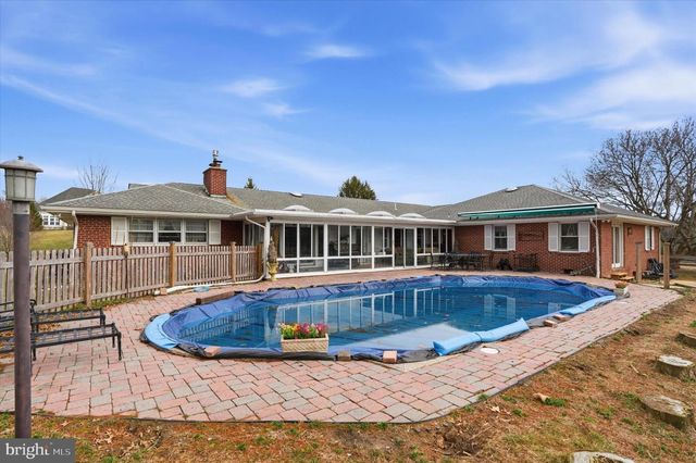 875 LOCUST GROVE RD, West Chester, PA 19382