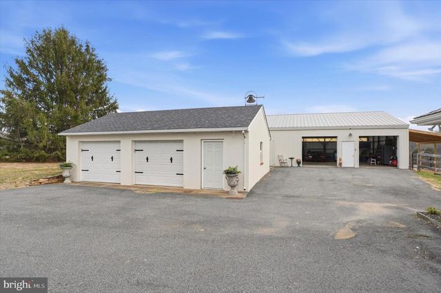 875 LOCUST GROVE RD, West Chester, PA 19382