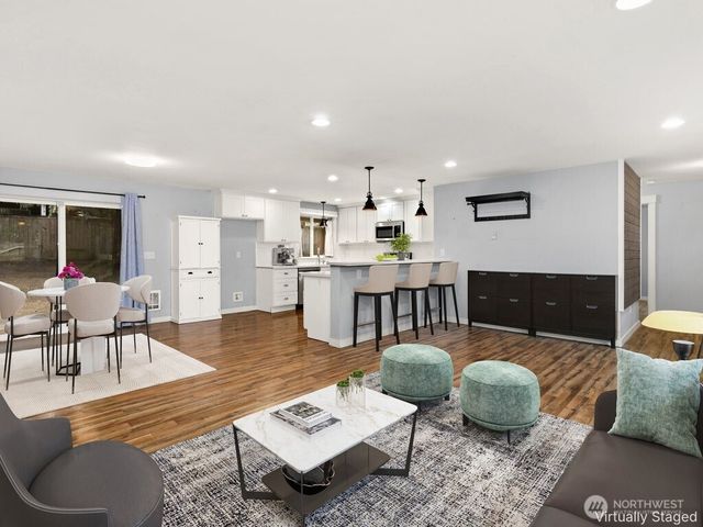 5702 N 39th Street, Tacoma, WA 98407