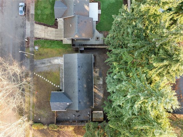 5702 N 39th Street, Tacoma, WA 98407