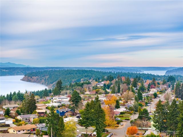 5702 N 39th Street, Tacoma, WA 98407