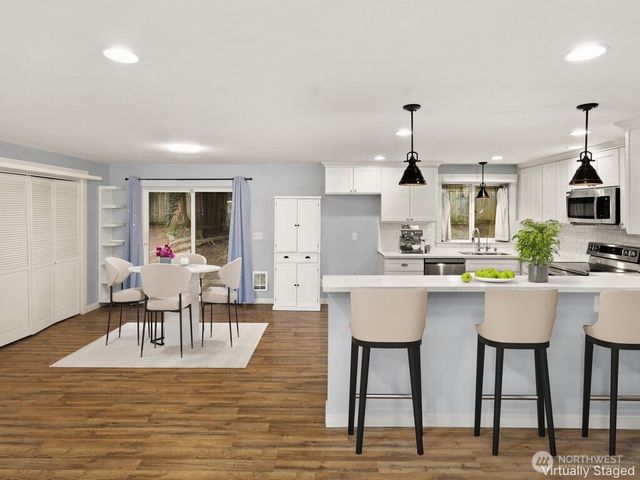 5702 N 39th Street, Tacoma, WA 98407