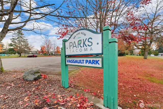 5702 N 39th Street, Tacoma, WA 98407