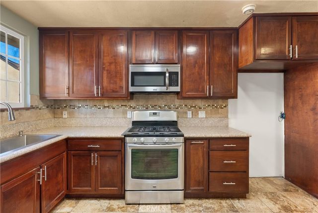 9453 Danby Avenue, Santa Fe Springs, CA 90670