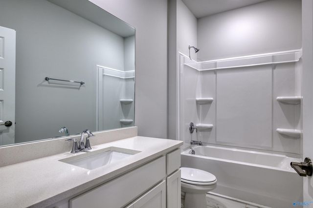 12392 Whitcomb Circle, Athens, AL 35613