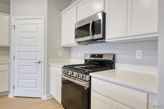 12392 Whitcomb Circle, Athens, AL 35613