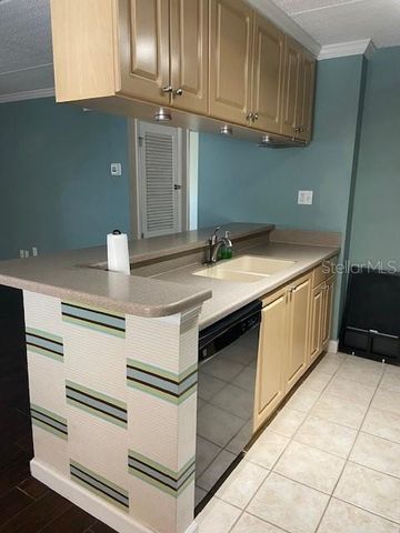 108 ALAMEDA COURT 334, Tampa, FL 33609