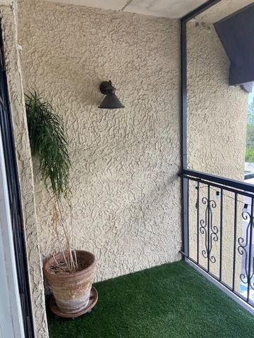 108 ALAMEDA COURT 334, Tampa, FL 33609