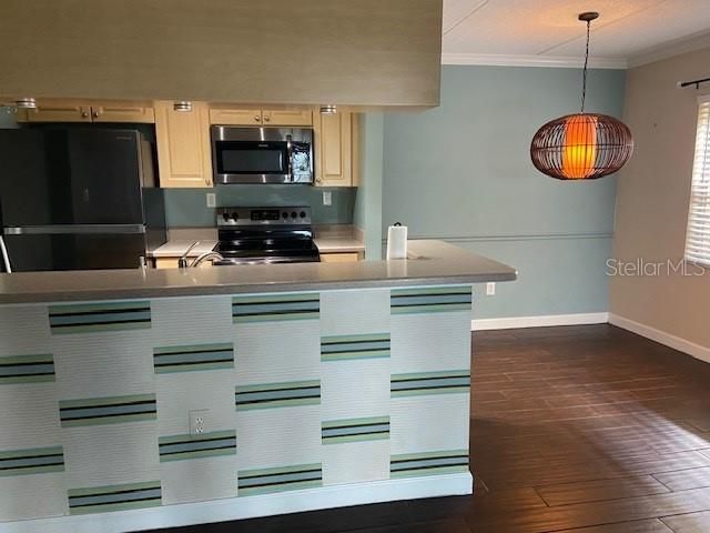 108 ALAMEDA COURT 334, Tampa, FL 33609