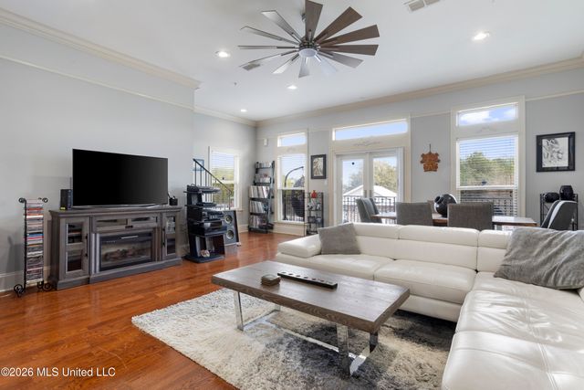 27 Oak Alley Lane, Long Beach, MS 39560