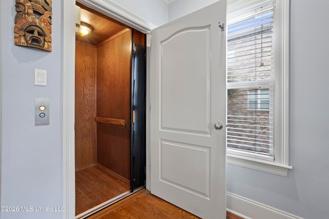 27 Oak Alley Lane, Long Beach, MS 39560