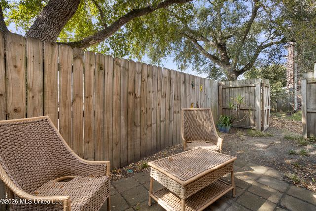 27 Oak Alley Lane, Long Beach, MS 39560