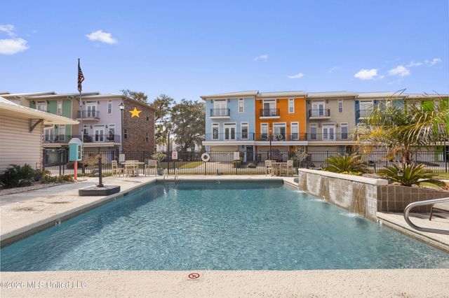 27 Oak Alley Lane, Long Beach, MS 39560