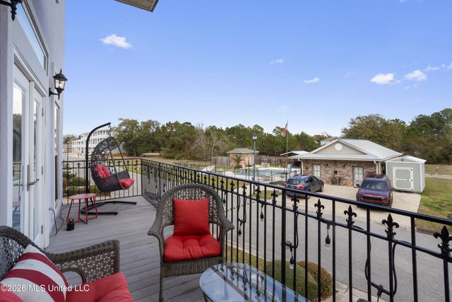 27 Oak Alley Lane, Long Beach, MS 39560