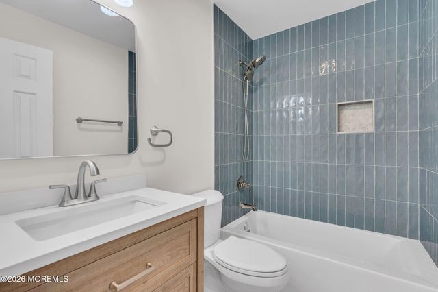 566 Labanna Court, Brick, NJ 08724