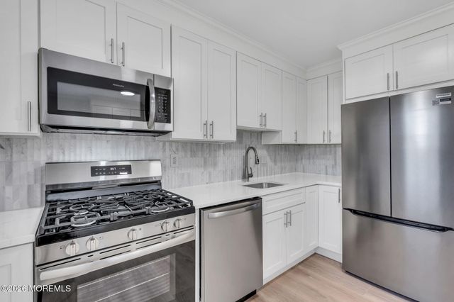 566 Labanna Court, Brick, NJ 08724