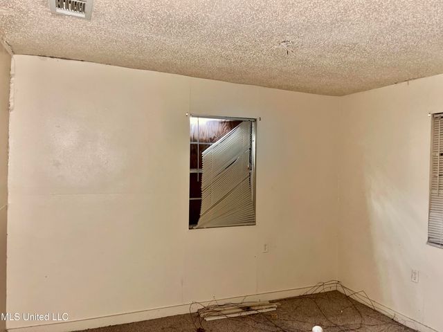 1519 Stewart Avenue, Gulfport, MS 39501