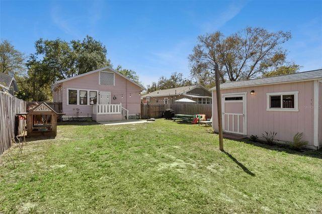 812 E PARIS STREET, Tampa, FL 33604