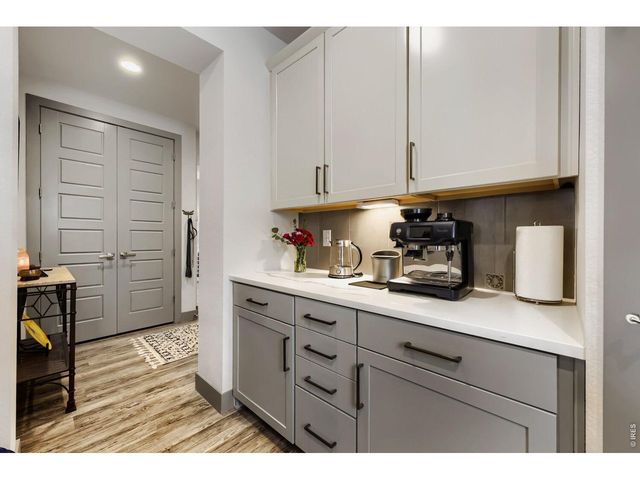 18401 W 93rd Pl, Arvada, CO 80007