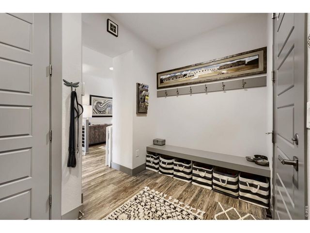 18401 W 93rd Pl, Arvada, CO 80007