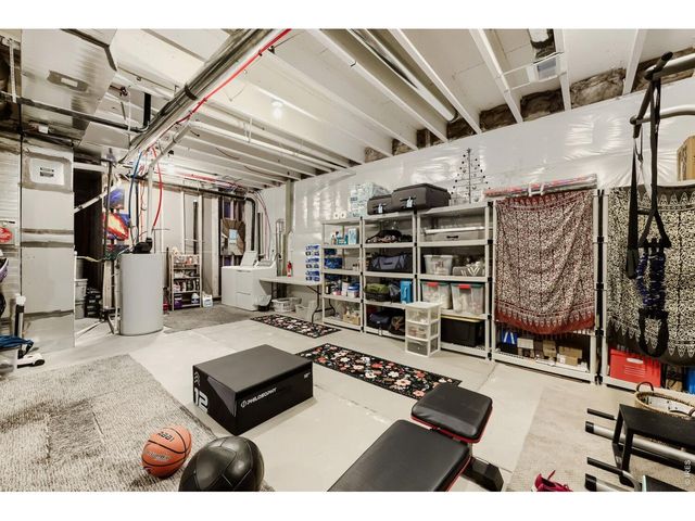 18401 W 93rd Pl, Arvada, CO 80007
