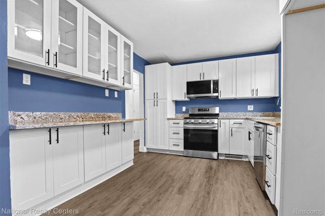 29765 Sheridan Street, Garden City, MI 48135