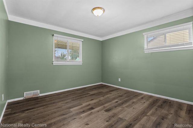 29765 Sheridan Street, Garden City, MI 48135